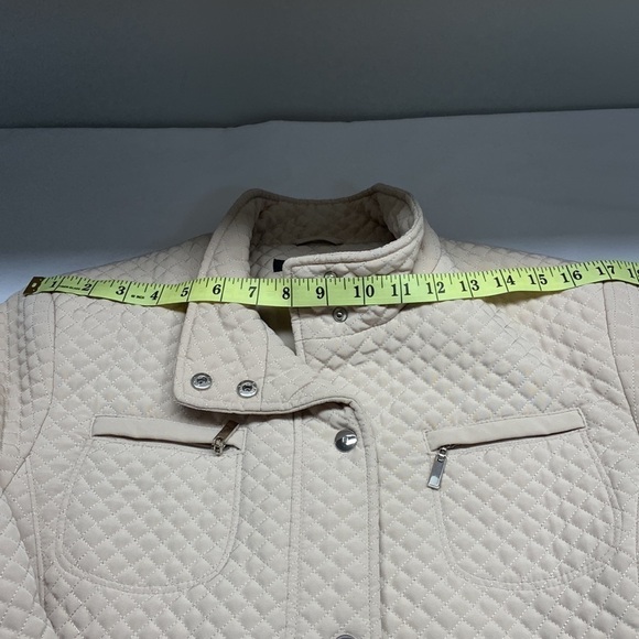 Giacca Quilted Light Weight Chore Coat Jacket Size Large Colour Beige / Ecru - Picture 4 of 12